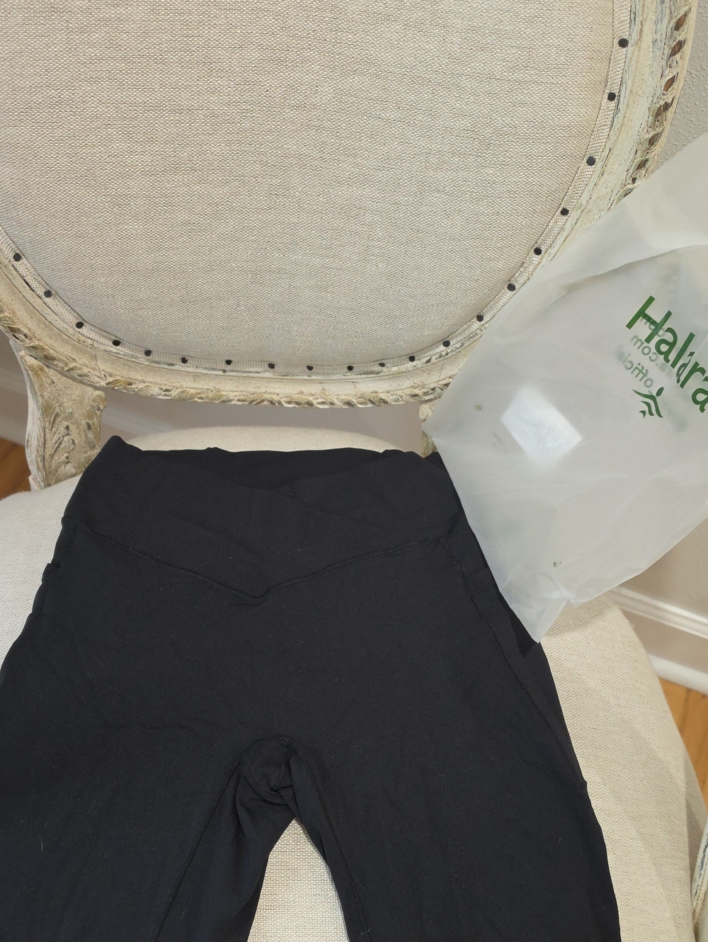 Halara Black Bike Short. Size M.